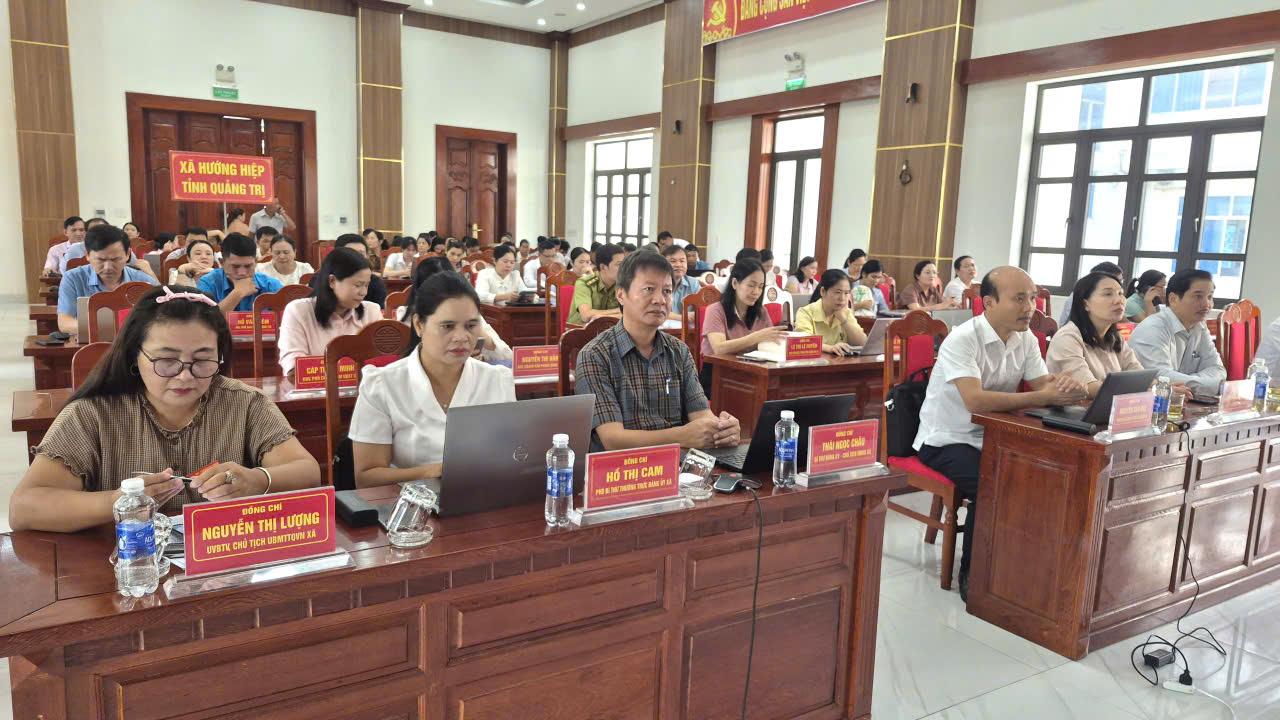 Hội nghị nghiên cứu, học tập, quán triệt và triển khai thực hiện Nghị quyết Hội nghị Trung ương...