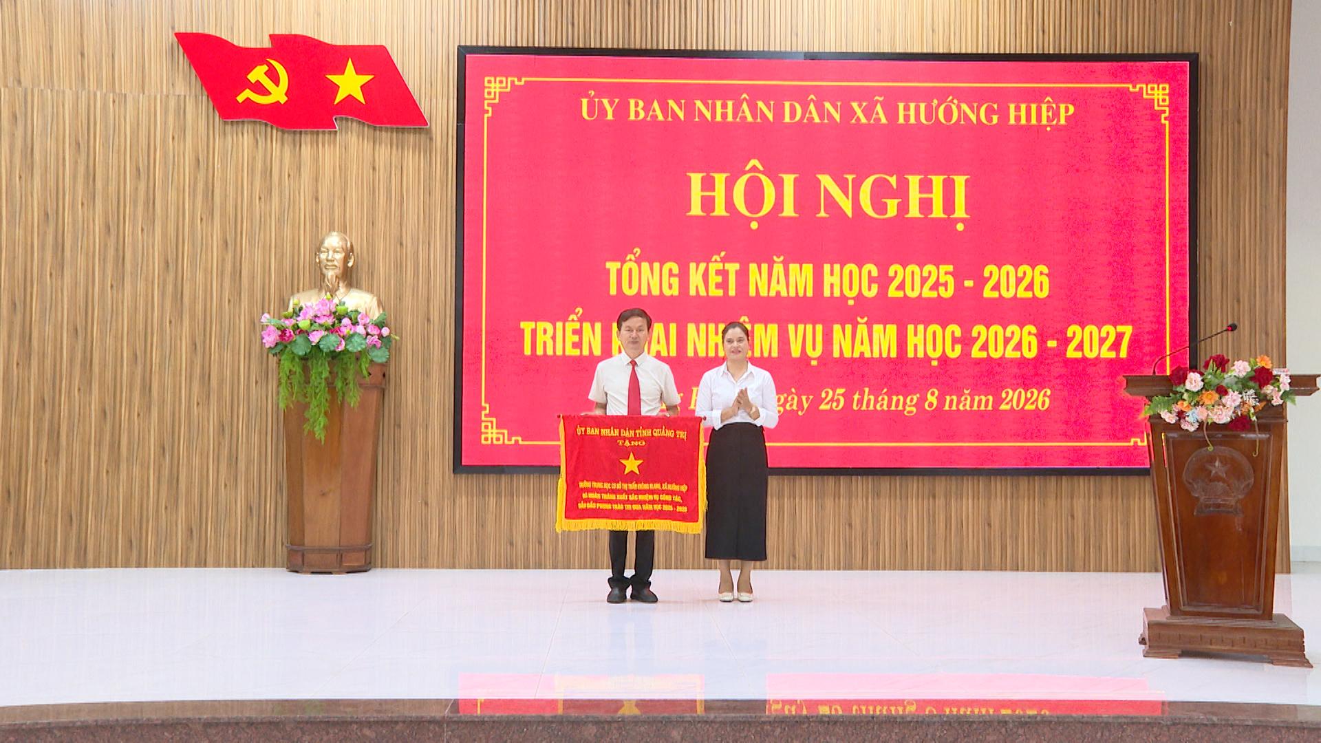 Hướng Hiệp: Hội nghị tổng kết năm học 2025 – 2026, triển khai nhiệm vụ năm học 2026 – 2027