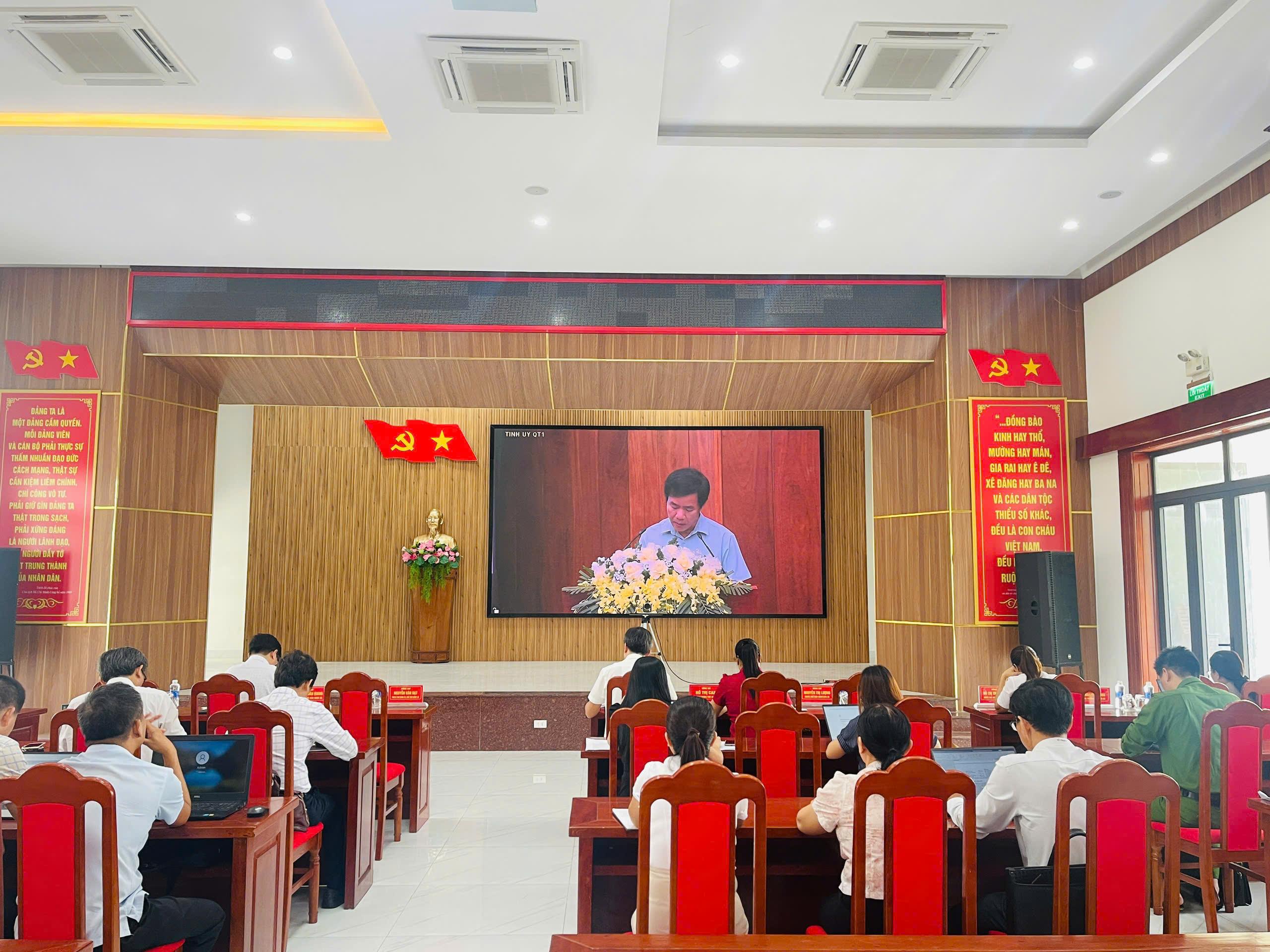 Toàn cảnh lễ phát động