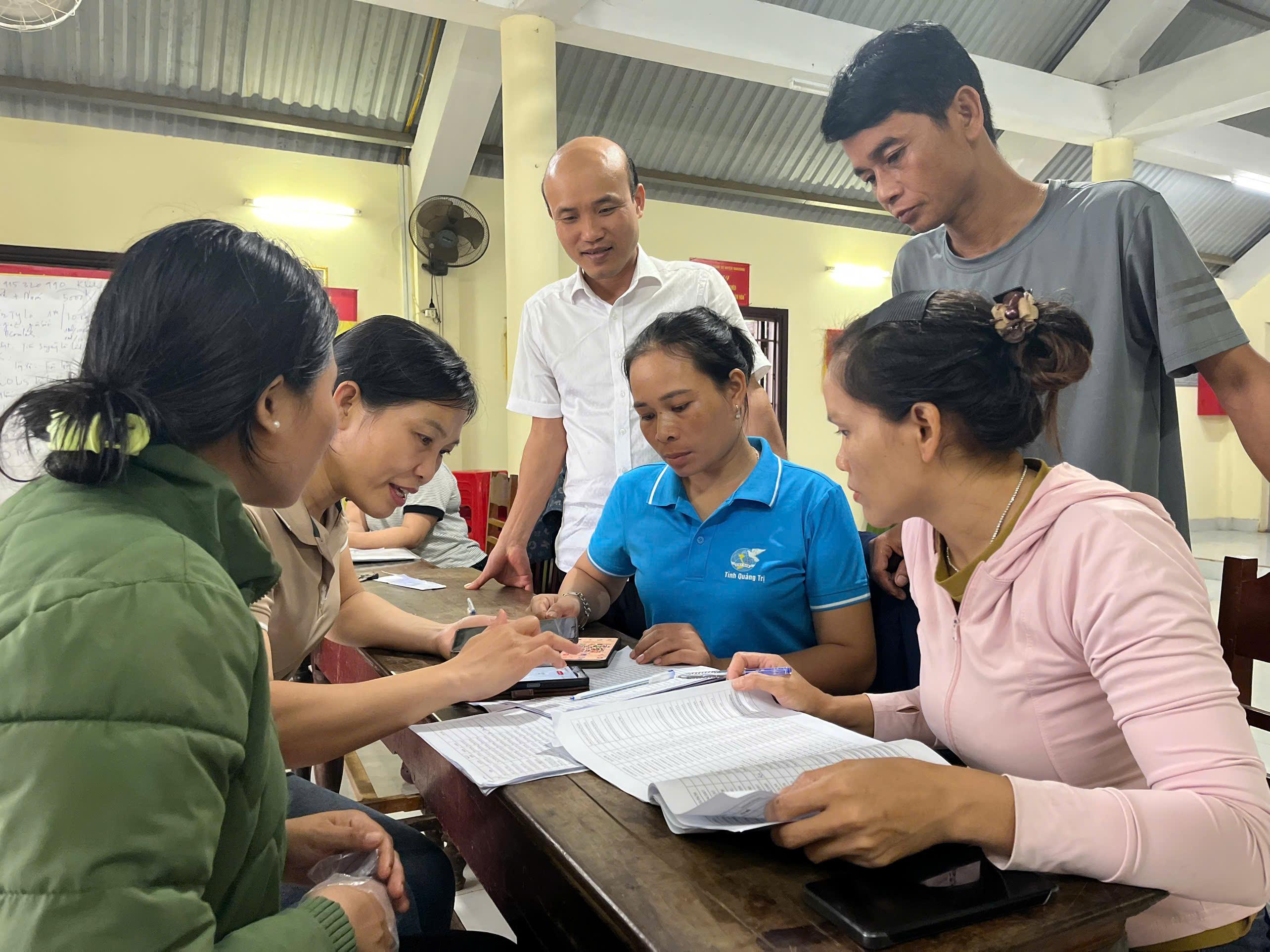 Chung tay thực hiện chuyển đổi số vì cuộc sống thuận tiện, văn minh