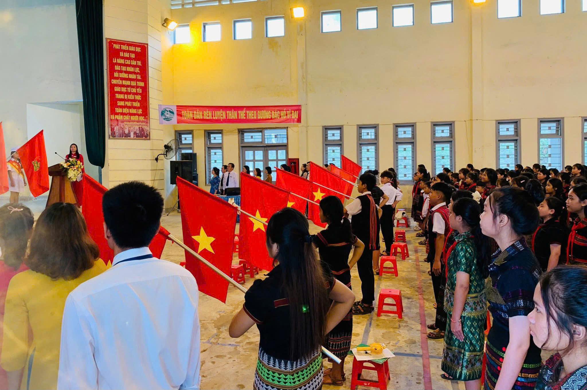 Toàn cảnh lễ phát động