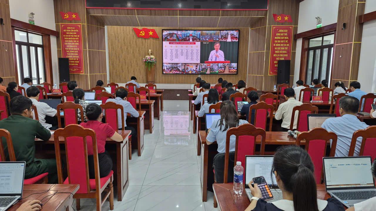 Hội nghị quán triệt, triển khai chương trình hành động, kế hoạch của Ban Thường vụ Tỉnh ủy thực...